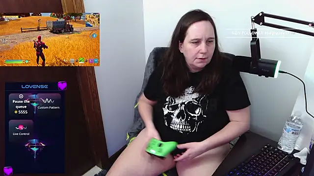 msgamergirl69 online show from February 7, 9:24 am