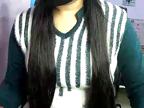 naughty-prachi online show from December 17, 9:04 am