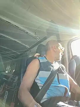 Snapshot of ValuedConcept687 chatting on December 19, 7:32 pm ValuedConcept687 online show from December 19, 7:32 pm