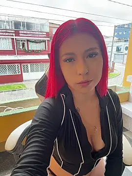 Scarlett firee online show from December 2, 4:13 pm