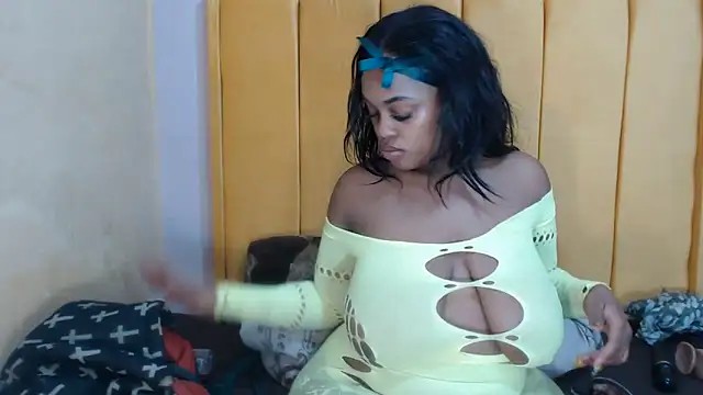 SexyHarleyBlack online show from June 18, 1:37 pm