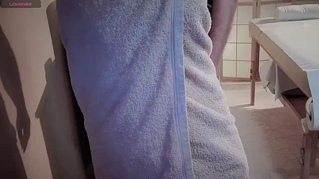 Kinky Massage Room online show from February 10, 6:06 am