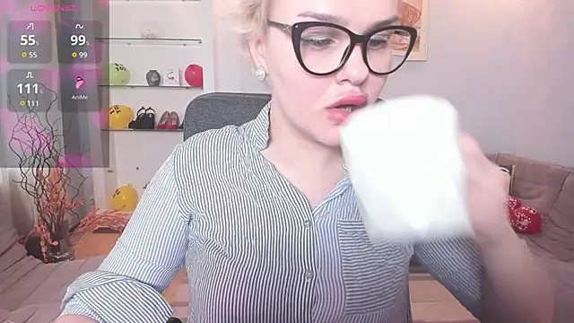 KamillaJei online show from February 24, 6:11 am