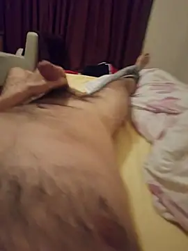 Snapshot of Spencgrab chatting on December 19, 9:33 pm Spencgrab online show from December 19, 9:33 pm