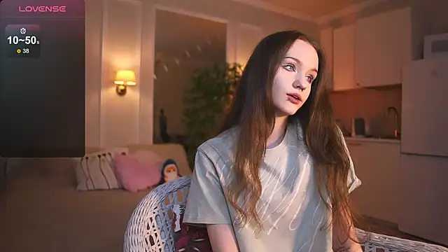 lunaice   online show from December 2, 8:08 am