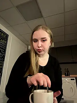 AprilHughes online show from January 13, 6:24 pm