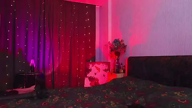 Snapshot of MistressDarkSindel chatting on March 15, 4:02 pm MistressDarkSindel online show from March 15, 4:02 pm