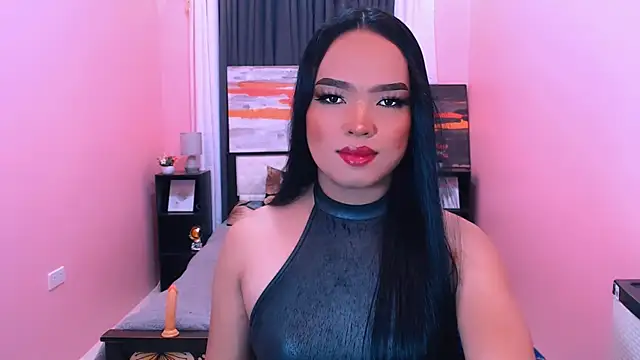 Fantacyloverr online show from March 26, 8:20 am