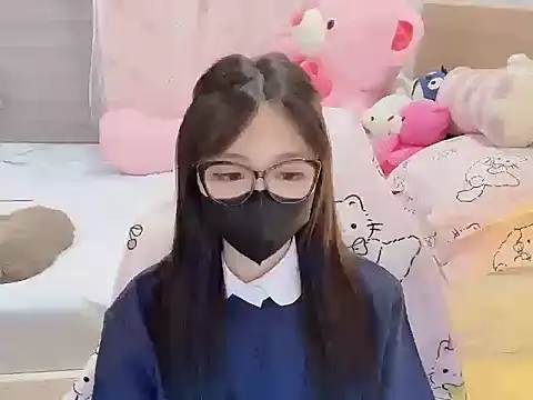 Snapshot of Yuyu-baobei chatting on December 1, 6:24 pm Yuyu-baobei online show from December 1, 6:24 pm