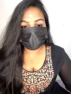 Snapshot of Tamil_Shara chatting on February 20, 5:13 pm Tamil Shara online show from February 20, 5:13 pm