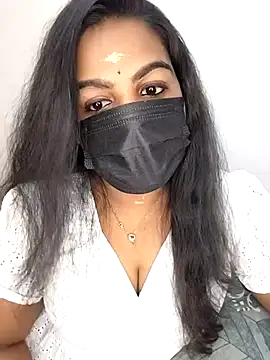 Snapshot of Tamil_Shara chatting on February 23, 4:59 pm Tamil Shara online show from February 23, 4:59 pm