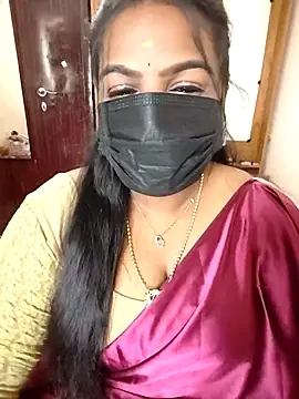 Snapshot of Tamil_Shara chatting on March 3, 7:03 am Tamil Shara online show from March 3, 7:03 am