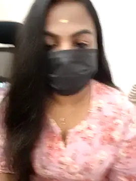 Snapshot of Tamil_Shara chatting on March 5, 1:40 pm Tamil Shara online show from March 5, 1:40 pm