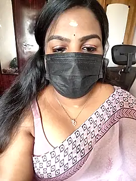 Snapshot of Tamil_Shara chatting on March 10, 8:52 am Tamil Shara online show from March 10, 8:52 am