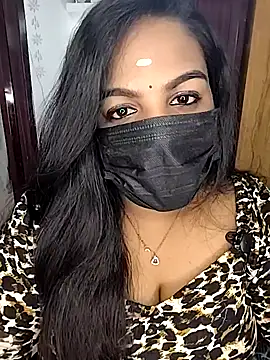 Snapshot of Tamil_Shara chatting on April 14, 7:25 am Tamil Shara online show from April 14, 7:25 am