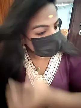 Snapshot of Tamil_Shara chatting on April 19, 2:27 pm Tamil Shara online show from April 19, 2:27 pm