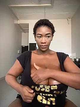 GiantClithpee online show from February 28, 8:31 am