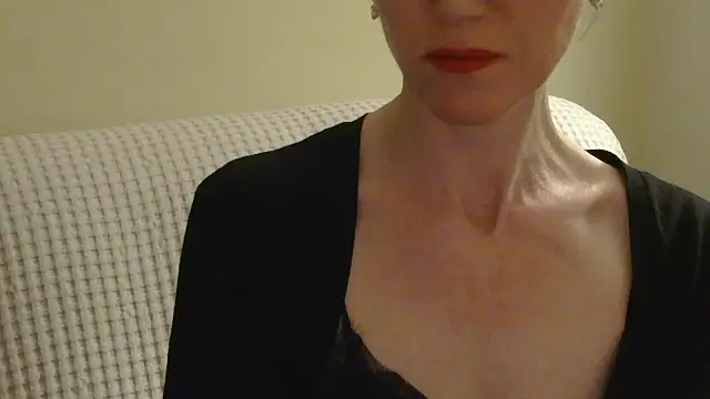 AuroraAG online show from April 19, 8:44 pm