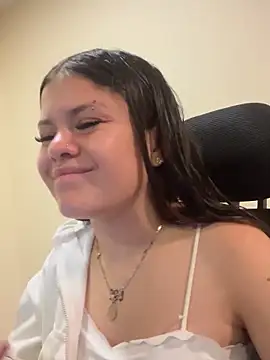 Camila Duarte2 online show from February 25, 2:05 pm