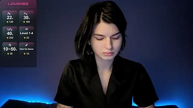 Snapshot of lololozhechka chatting on December 14, 8:24 pm lololozhechka online show from December 14, 8:24 pm