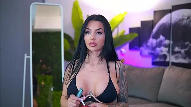 Ivy Trix online show from February 17, 7:09 pm