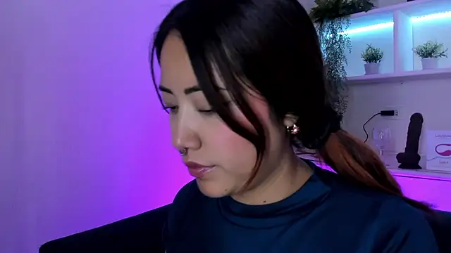 Saelivrae online show from March 2, 8:15 pm