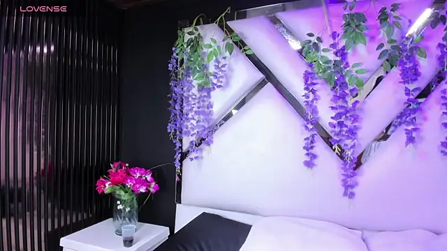 liinzy rouse69 online show from March 20, 3:50 pm