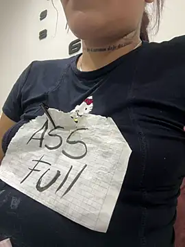 Snapshot of Slut_Dirty_Nastyy chatting on February 18, 4:52 am Slut Dirty Nastyy online show from February 18, 4:52 am