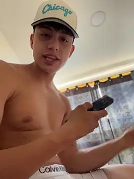 Lander Cruz online show from June 28, 4:57 pm