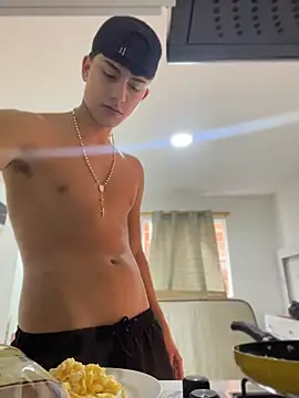 Lander Cruz online show from June 29, 4:29 pm