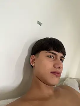 Lander Cruz online show from June 30, 4:19 pm