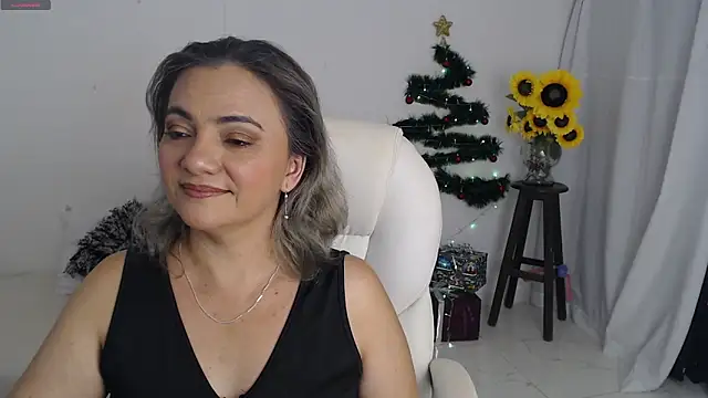 Katiana80 online show from December 18, 12:44 pm