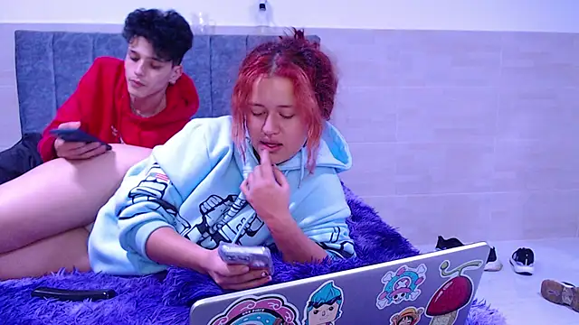 hottie couplee online show from January 14, 10:58 pm