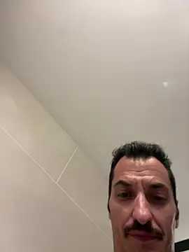 andresbale online show from March 26, 10:04 pm