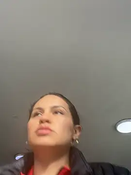 elyra fox01 online show from February 3, 1:38 pm