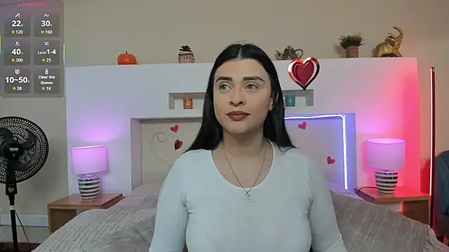 AnikaRomanoff  online show from March 6, 11:39 am