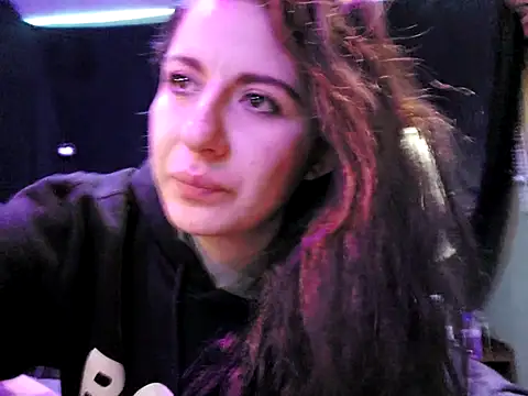 Snapshot of NatyMia chatting on December 17, 7:58 am NatyMia online show from December 17, 7:58 am