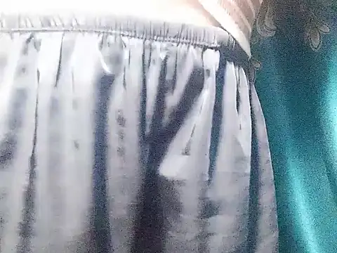 Snapshot of Nana569 chatting on March 13, 5:14 am Nana569 online show from March 13, 5:14 am