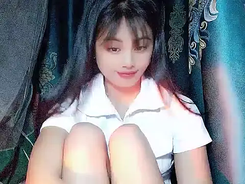 Snapshot of Nana569 chatting on March 21, 9:51 pm Nana569 online show from March 21, 9:51 pm