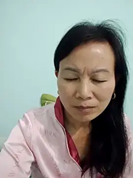 Lili-123k online show from December 15, 1:10 am