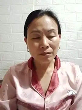 Lili-123k online show from February 20, 6:10 am