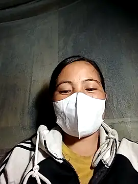 Snapshot of felicity_chloe chatting on March 1, 1:35 pm felicity chloe online show from March 1, 1:35 pm