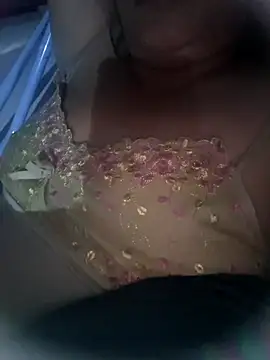 Snapshot of felicity_chloe chatting on March 24, 3:28 pm felicity chloe online show from March 24, 3:28 pm