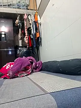 Snapshot of felicity_chloe chatting on March 25, 4:24 pm felicity chloe online show from March 25, 4:24 pm