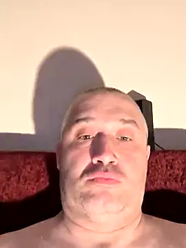 Snapshot of Olomoucak1982 chatting on April 30, 6:58 pm Olomoucak1982 online show from April 30, 6:58 pm