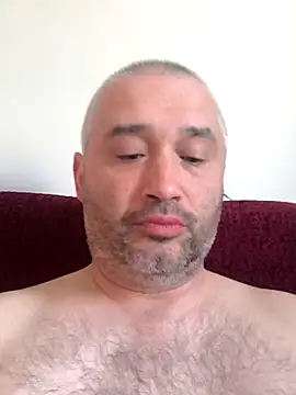Snapshot of Olomoucak1982 chatting on May 5, 4:26 pm Olomoucak1982 online show from May 5, 4:26 pm