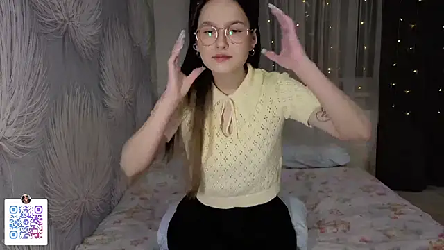 Snapshot of Harlybaby_2007 chatting on March 1, 8:11 pm Harlybaby 2007 online show from March 1, 8:11 pm