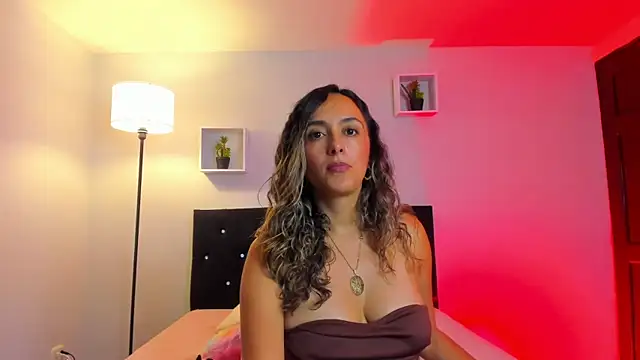 Victoria Rose  online show from May 11, 4:04 pm