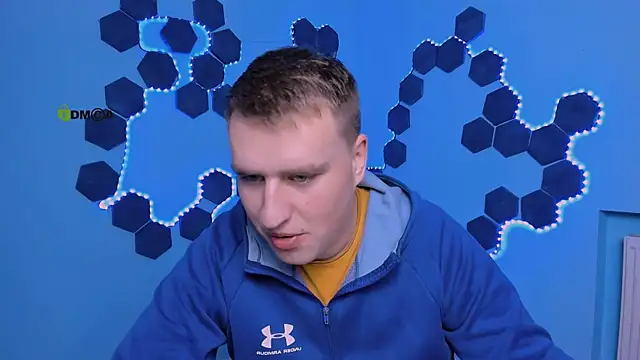 derek hawk  online show from December 18, 12:44 pm