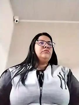 Carameloswing1 online show from January 7, 1:24 pm